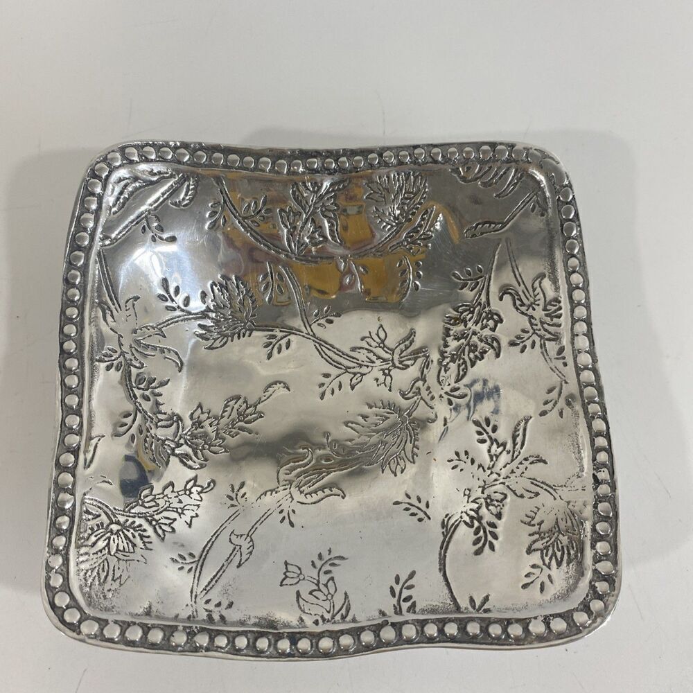 Beatriz Ball 6473 Antik Leyla Small Square‎ Bowl with Pearls 5.75”